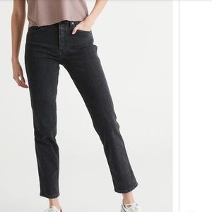 Levi’s straight pants size 28